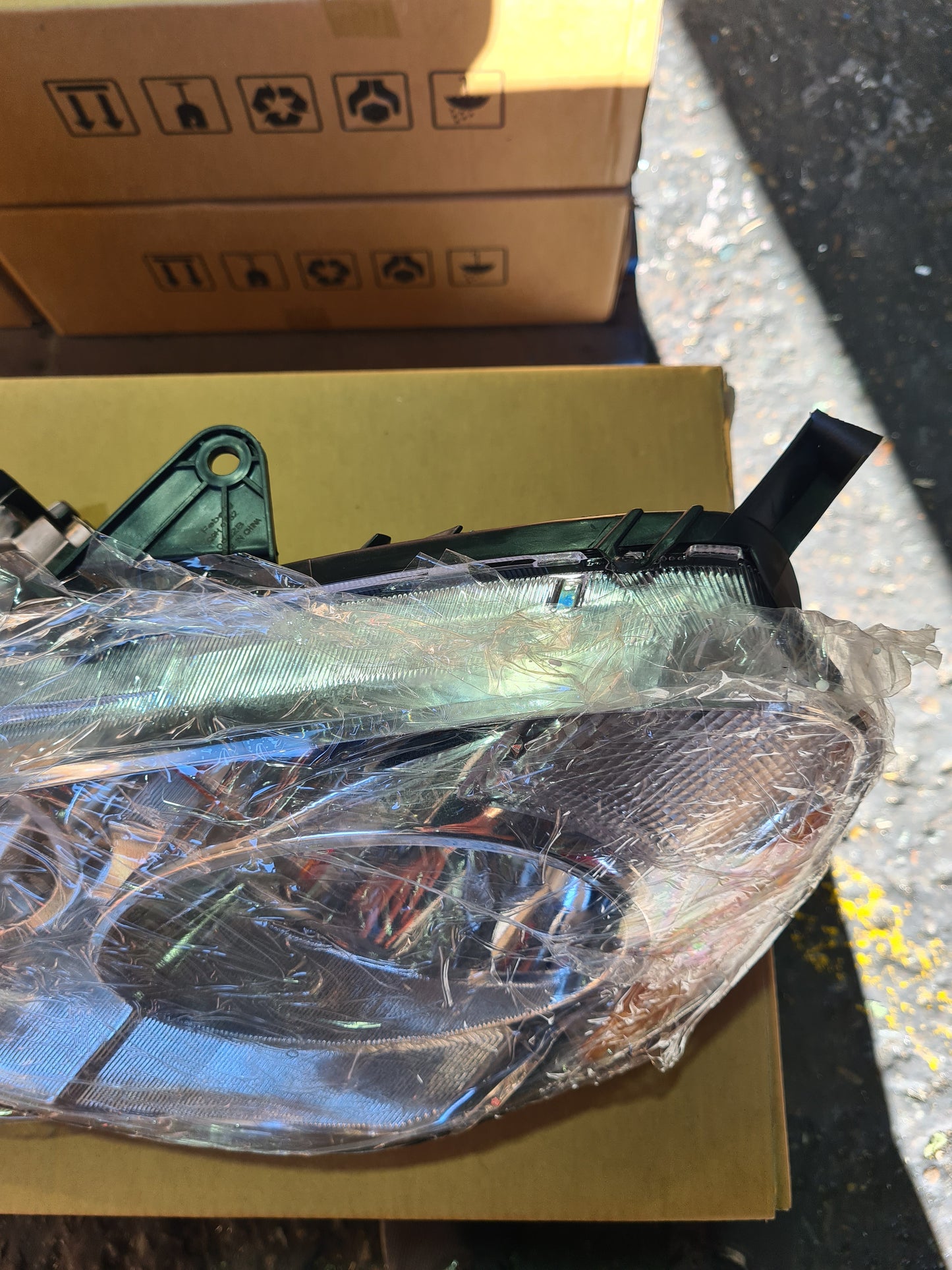 DC5 Integra OEM Style Headlight LHS