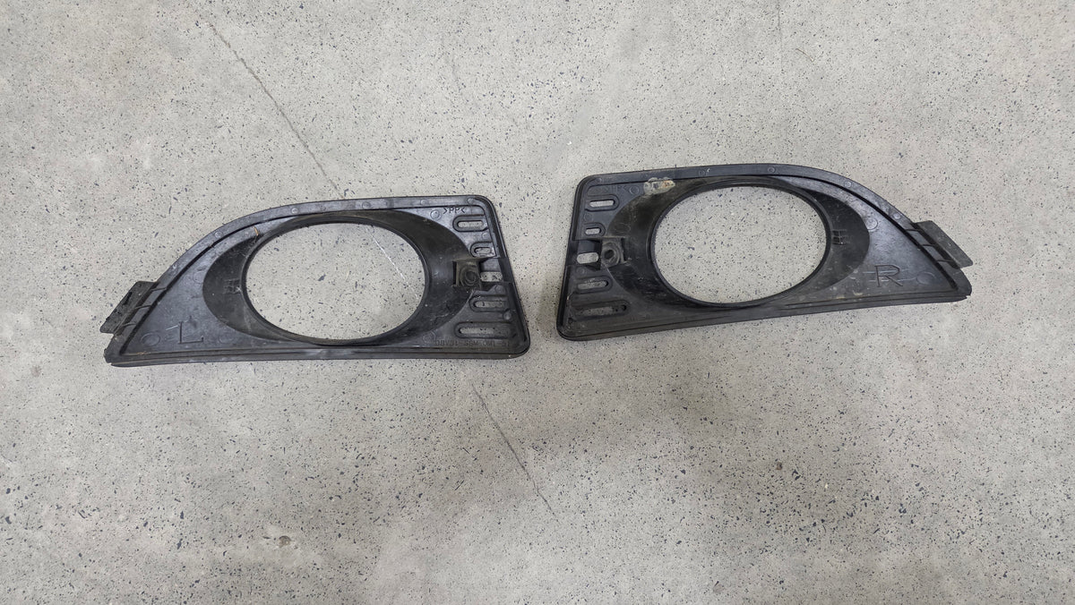 Honda OEM DC5 Facelift Fog Light Covers